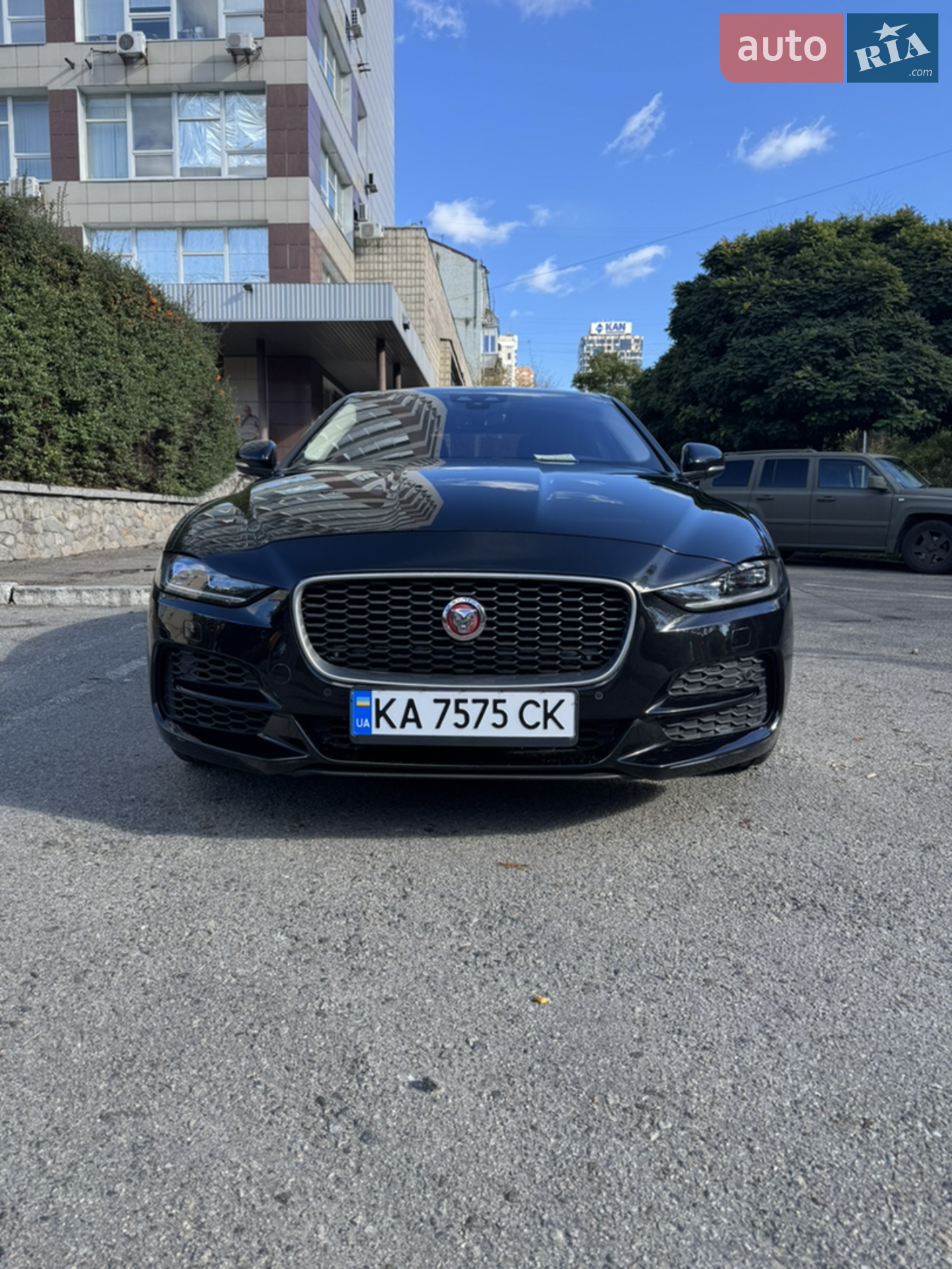 Jaguar XE, 2019