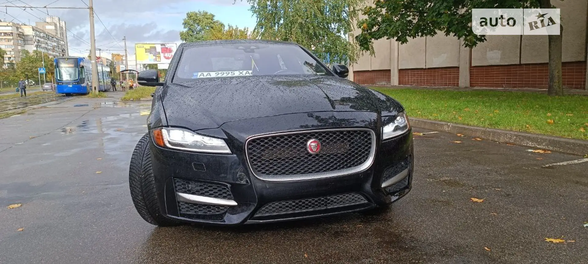 Jaguar XF, 2016