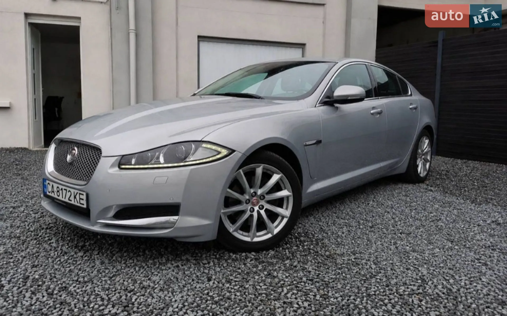 Jaguar XF, 2013