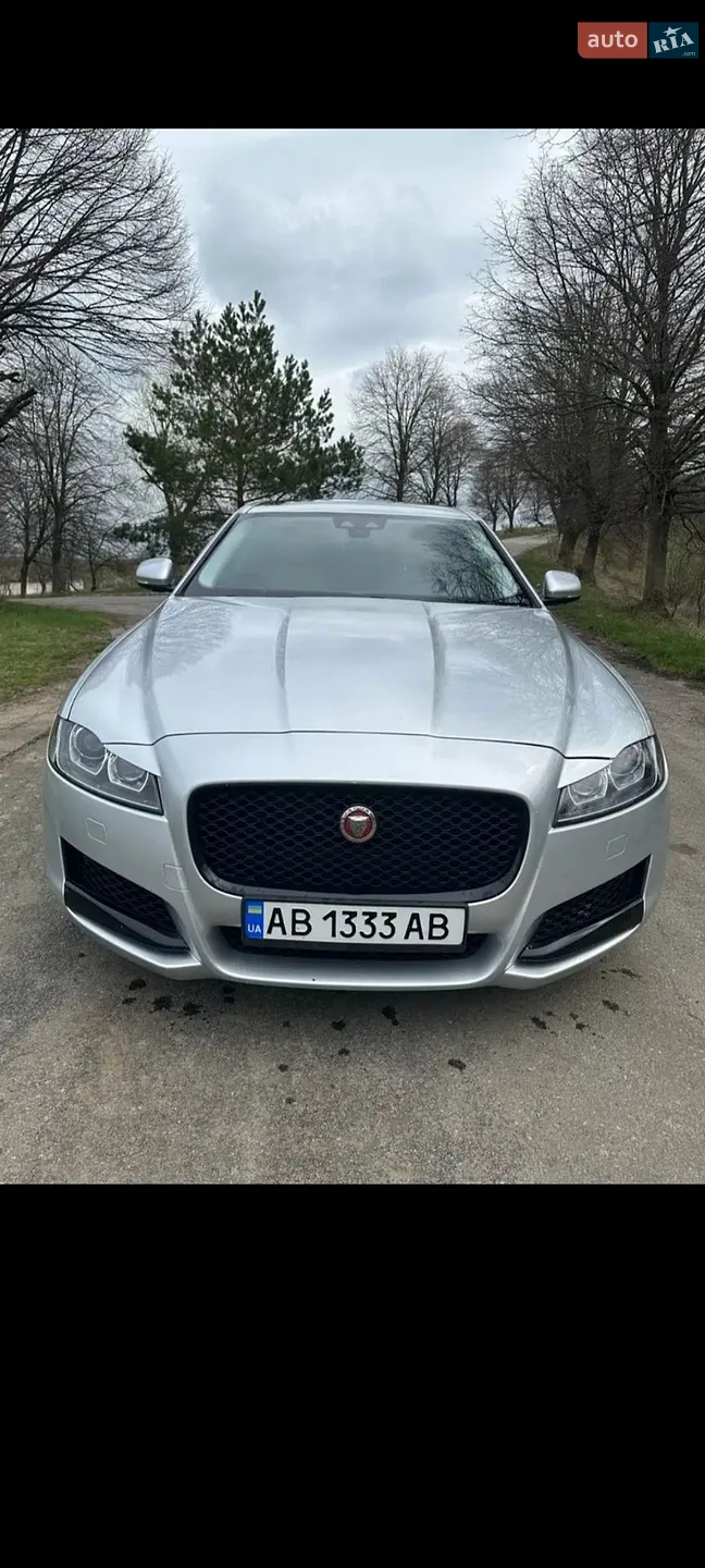 Jaguar XF, 2016