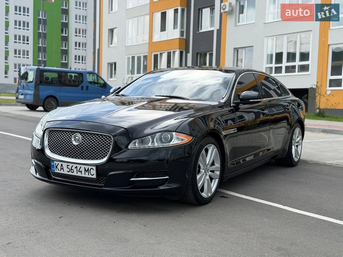 Jaguar XJ, 2015