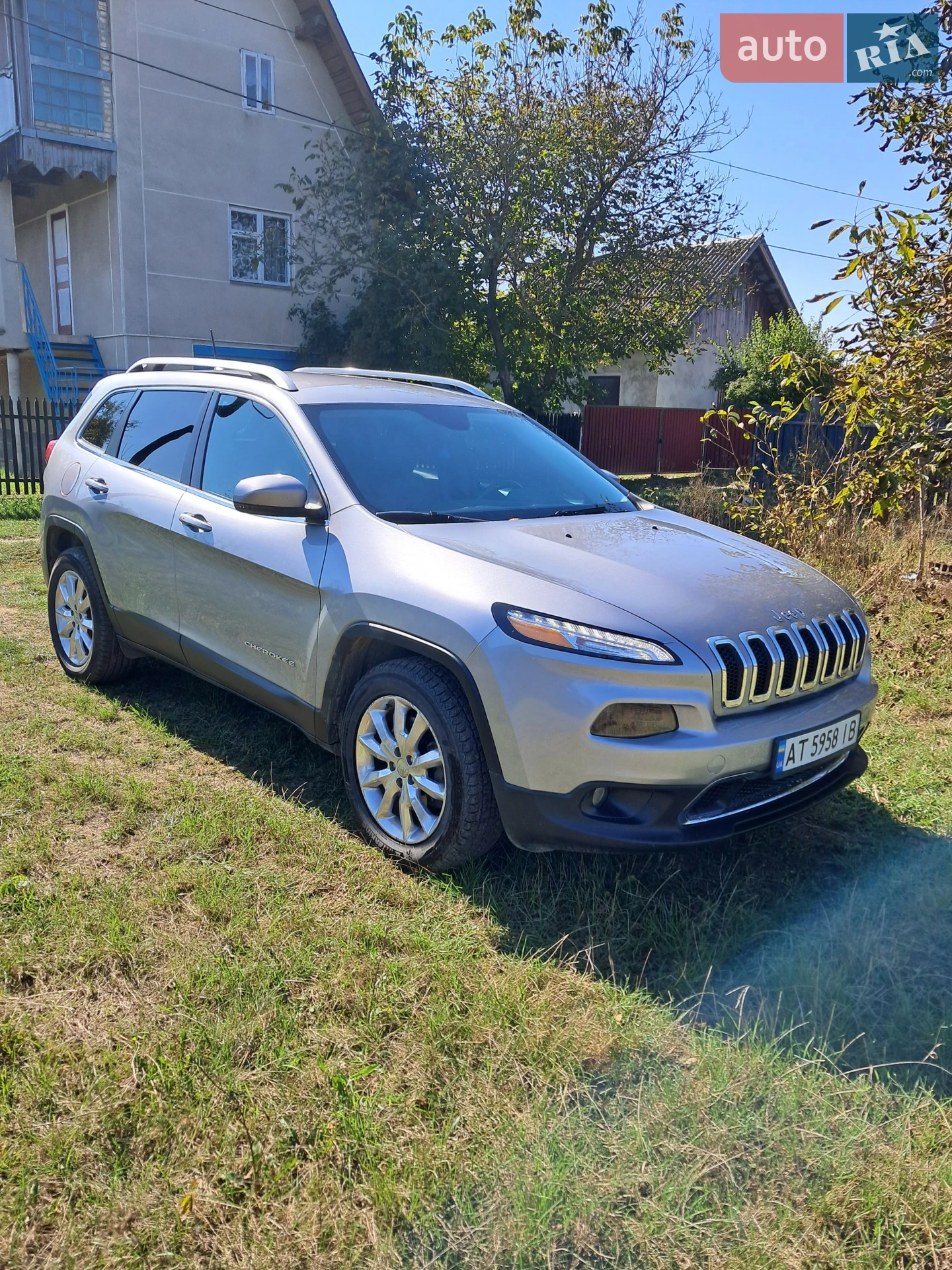 Jeep Cherokee, 2016
