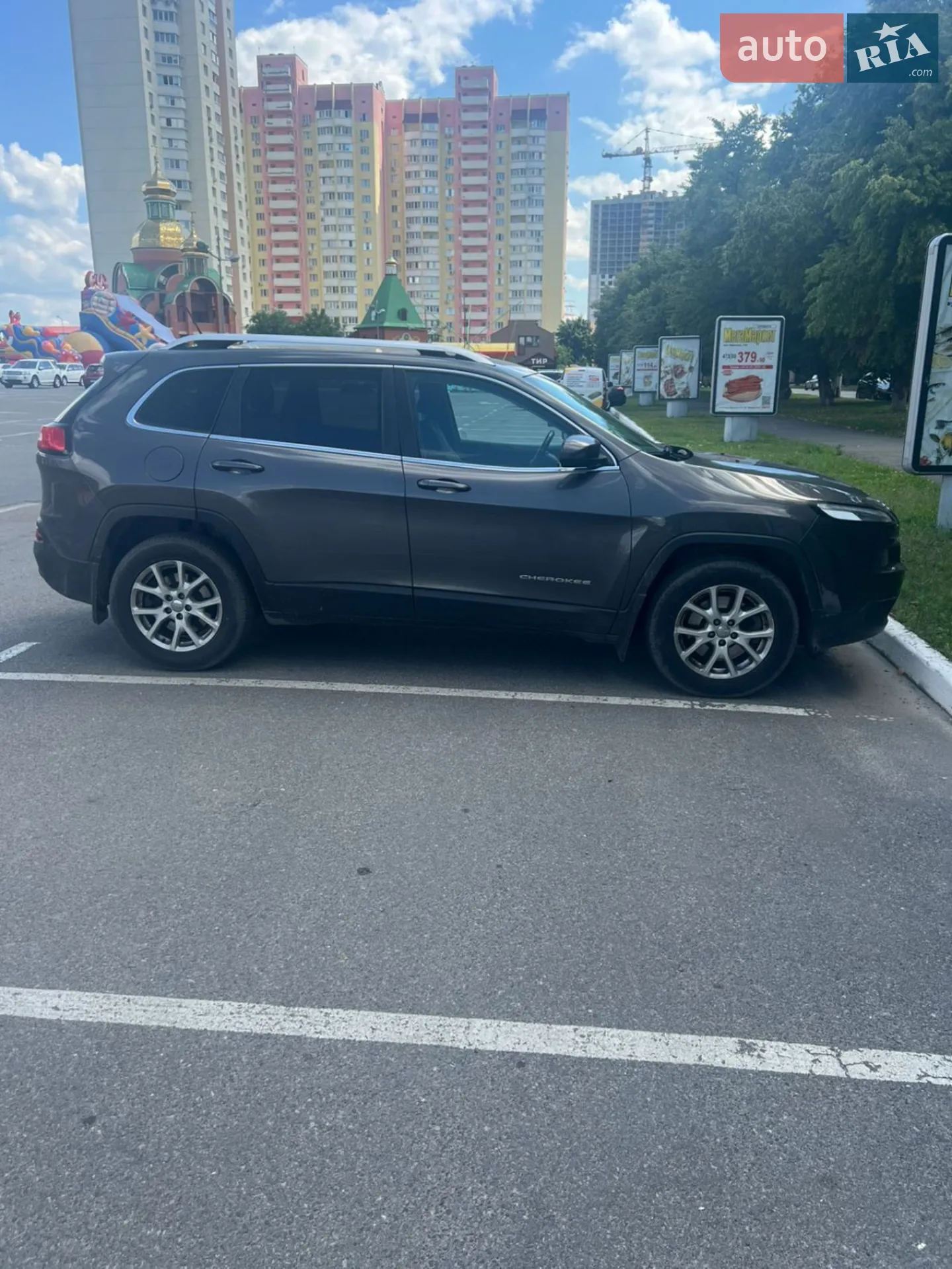 Jeep Cherokee 2014 — 1