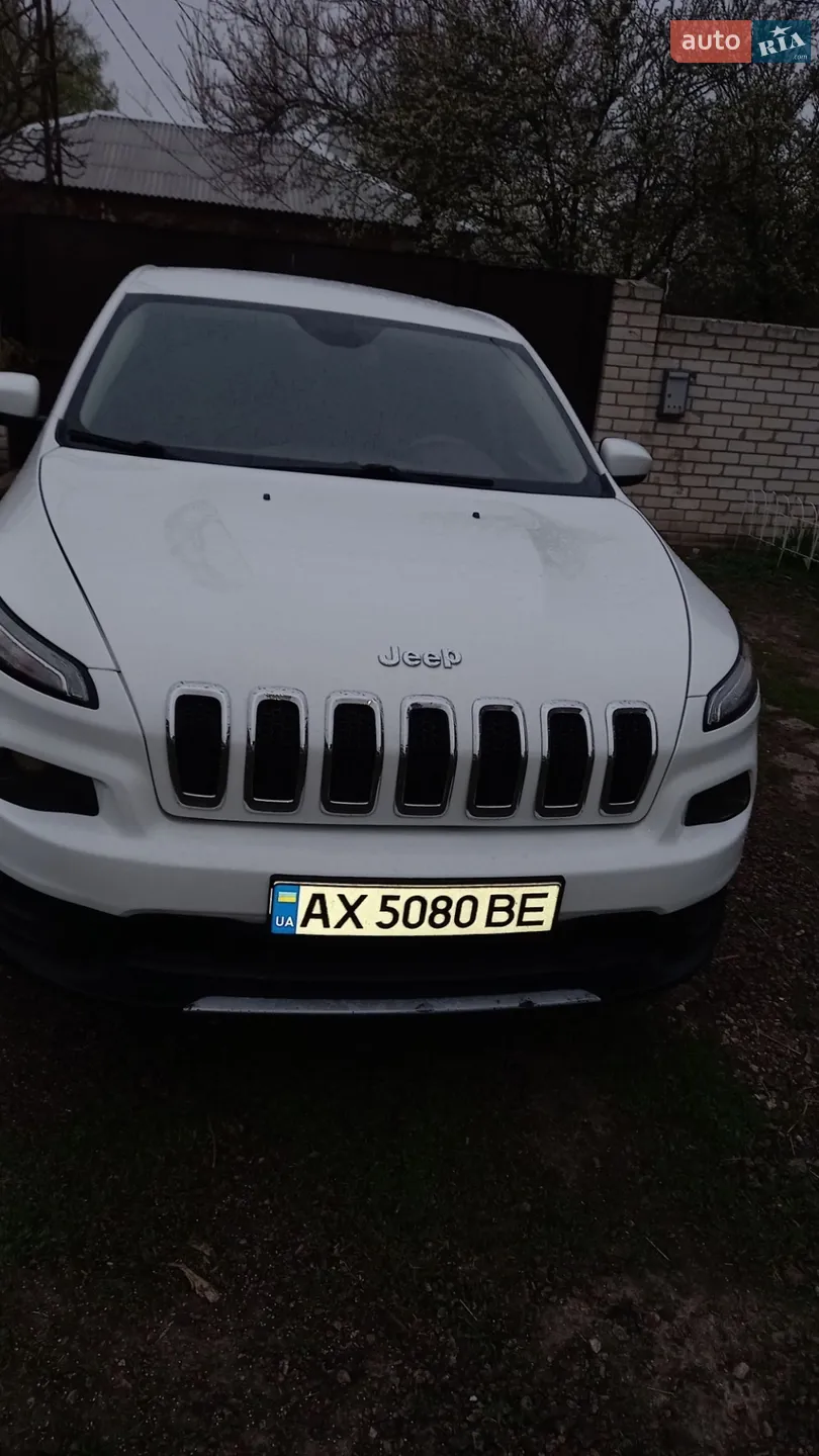 Jeep Cherokee, 2016