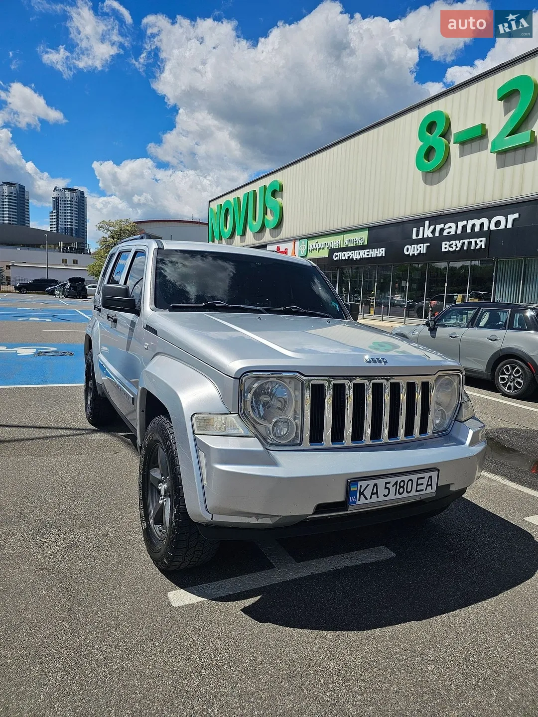 Jeep Cherokee, 2009