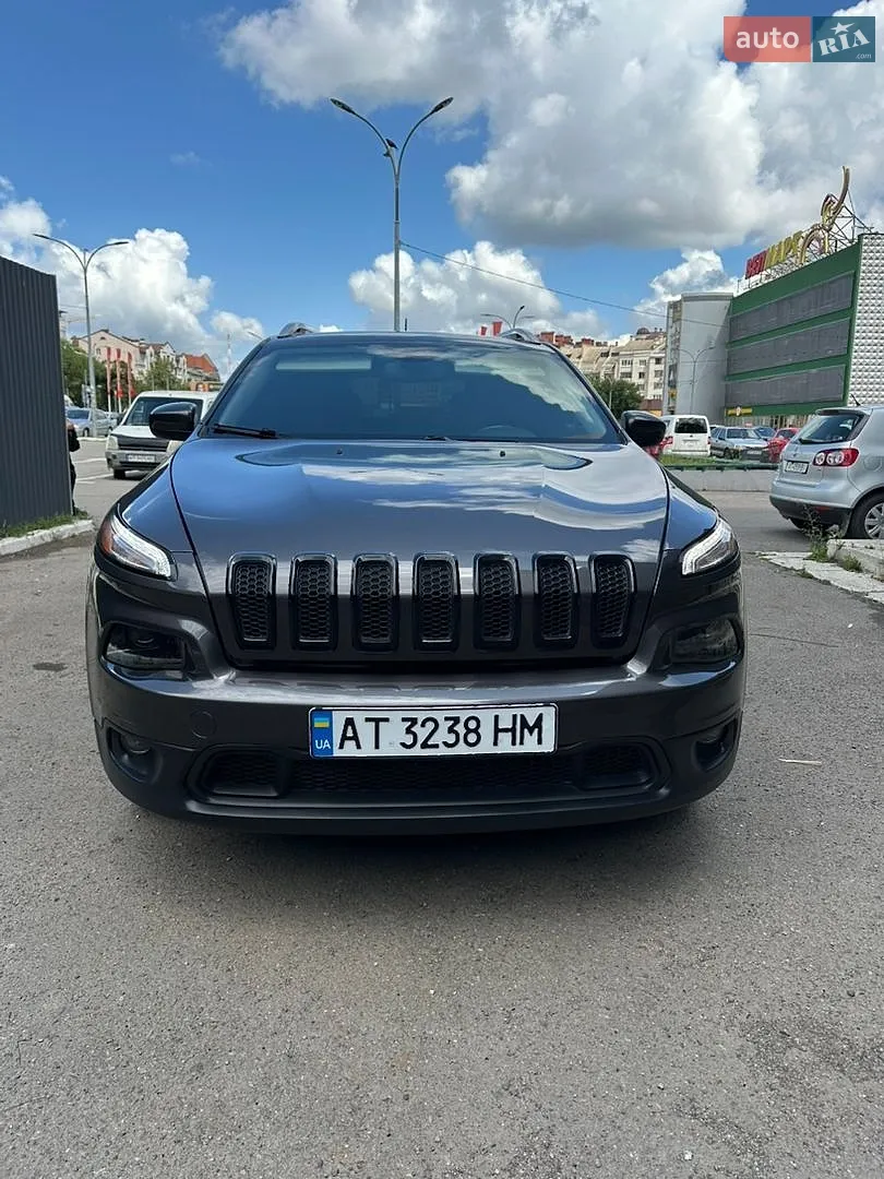 Jeep Cherokee, 2016