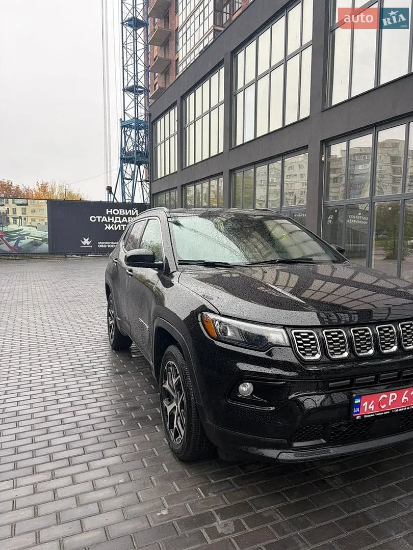 Jeep Compass, 2025