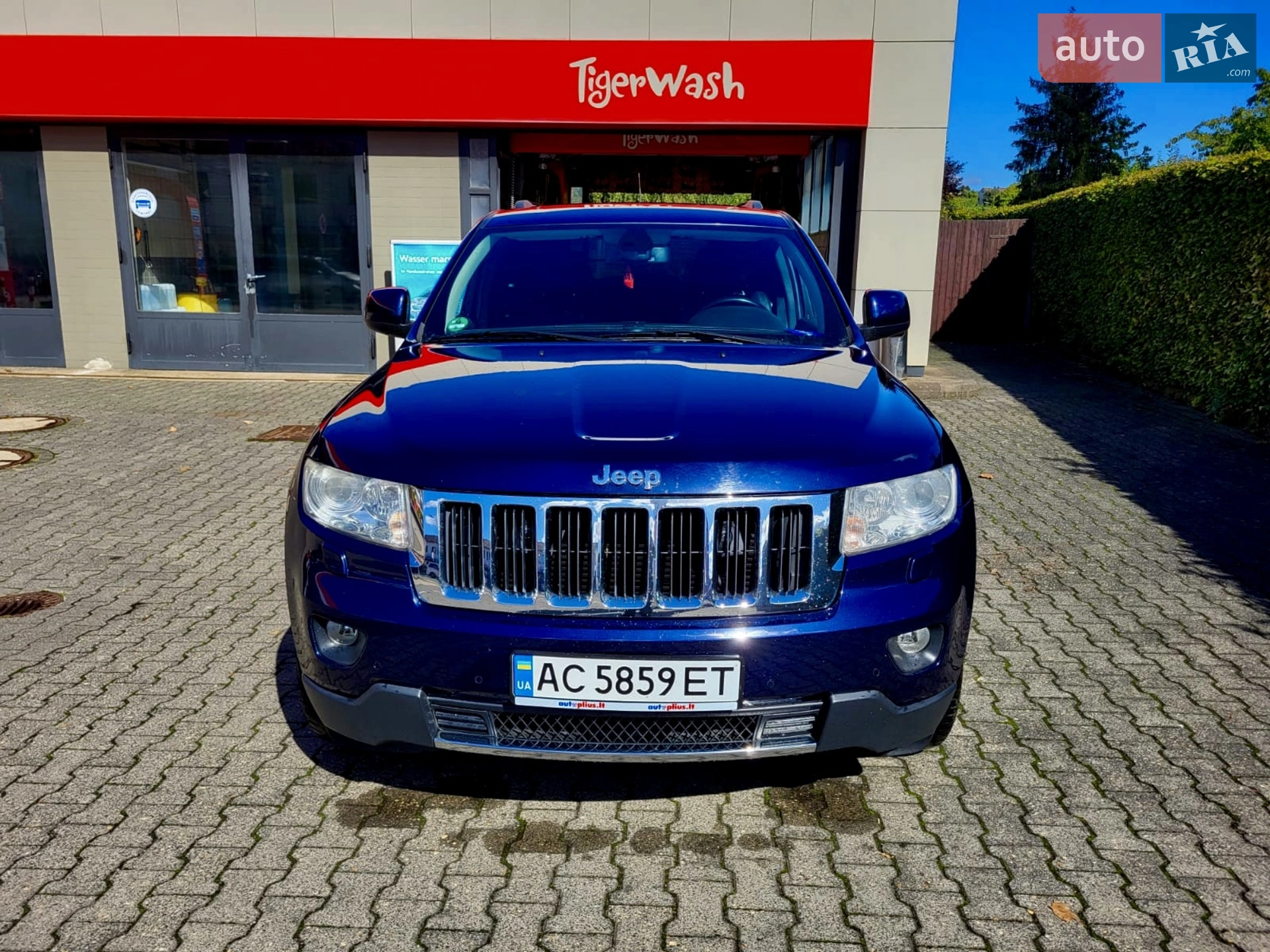 Jeep Grand Cherokee, 2012