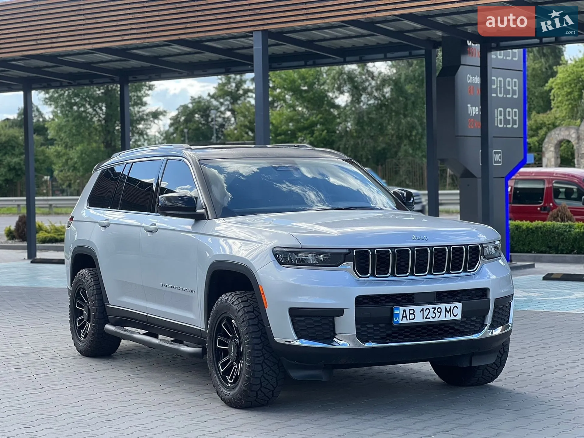 Jeep Grand Cherokee, 2023