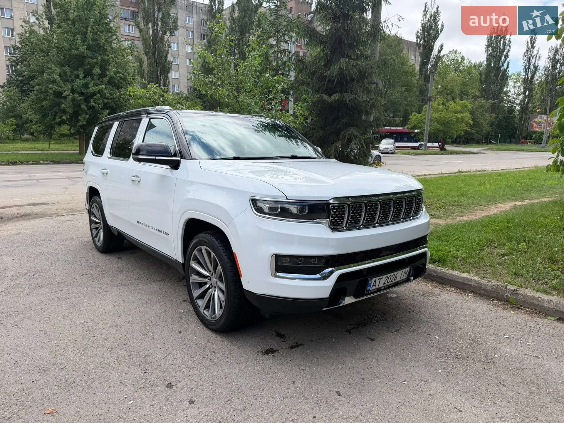 Jeep Grand Wagoneer, 2023