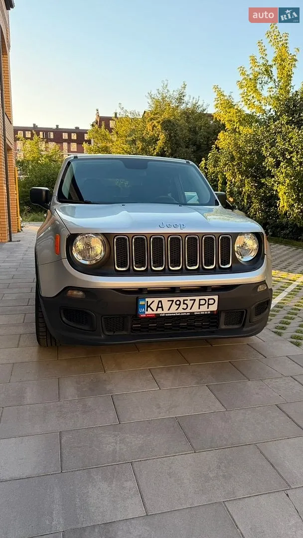 Jeep Renegade, 2016