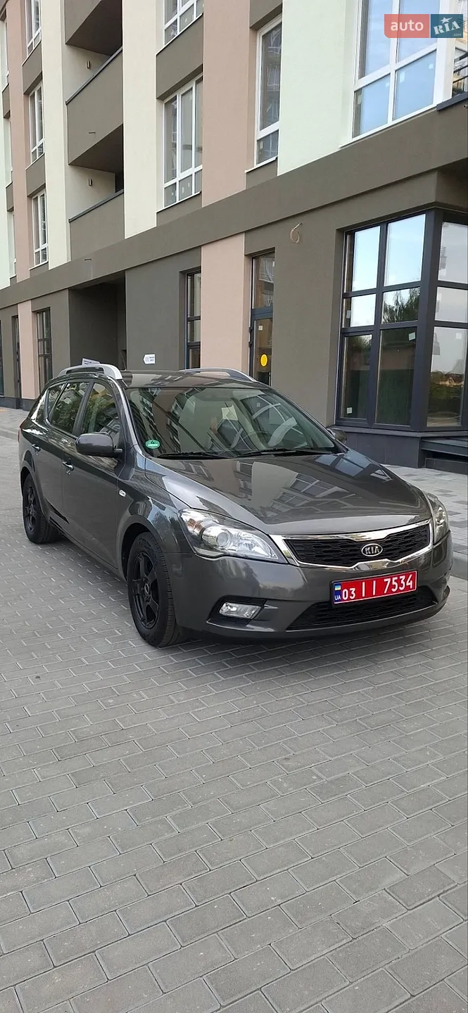 Kia Ceed, 2011