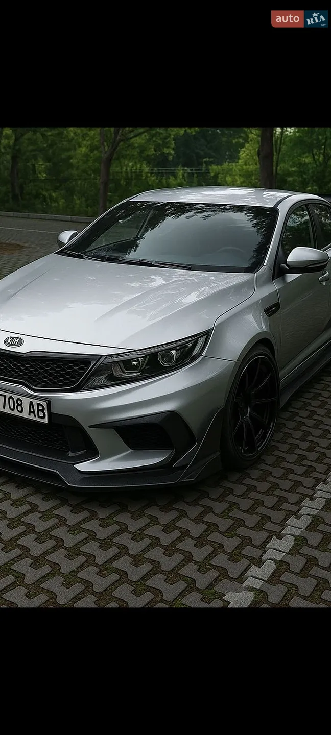 Kia K5, 2012