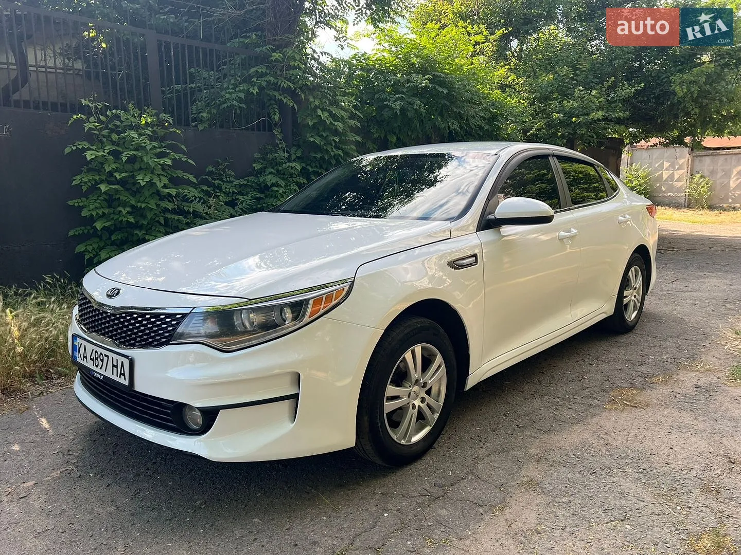 Kia K5, 2015