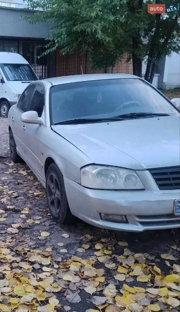 Kia Magentis, 2002