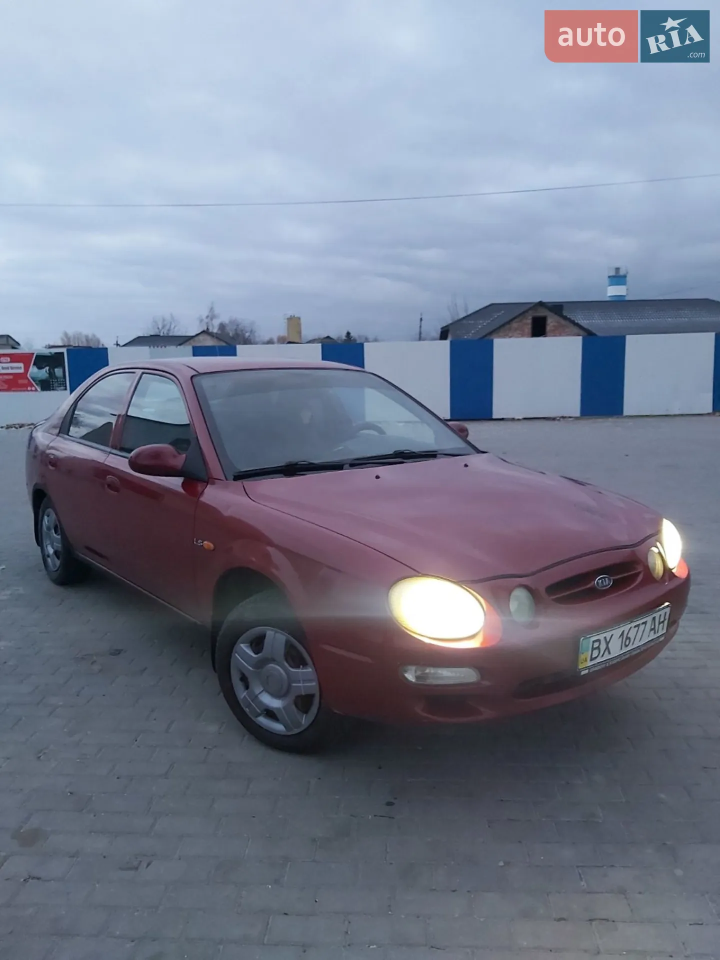 Kia Shuma, 1999