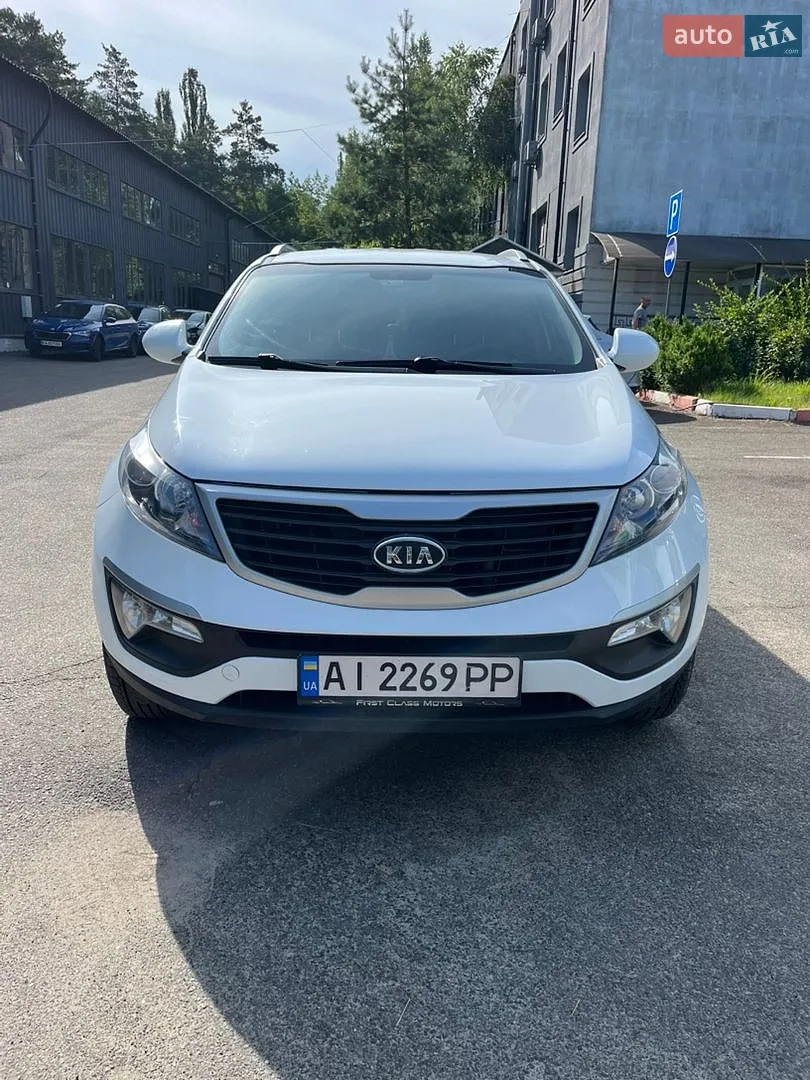 Kia Sportage 2011 — 1