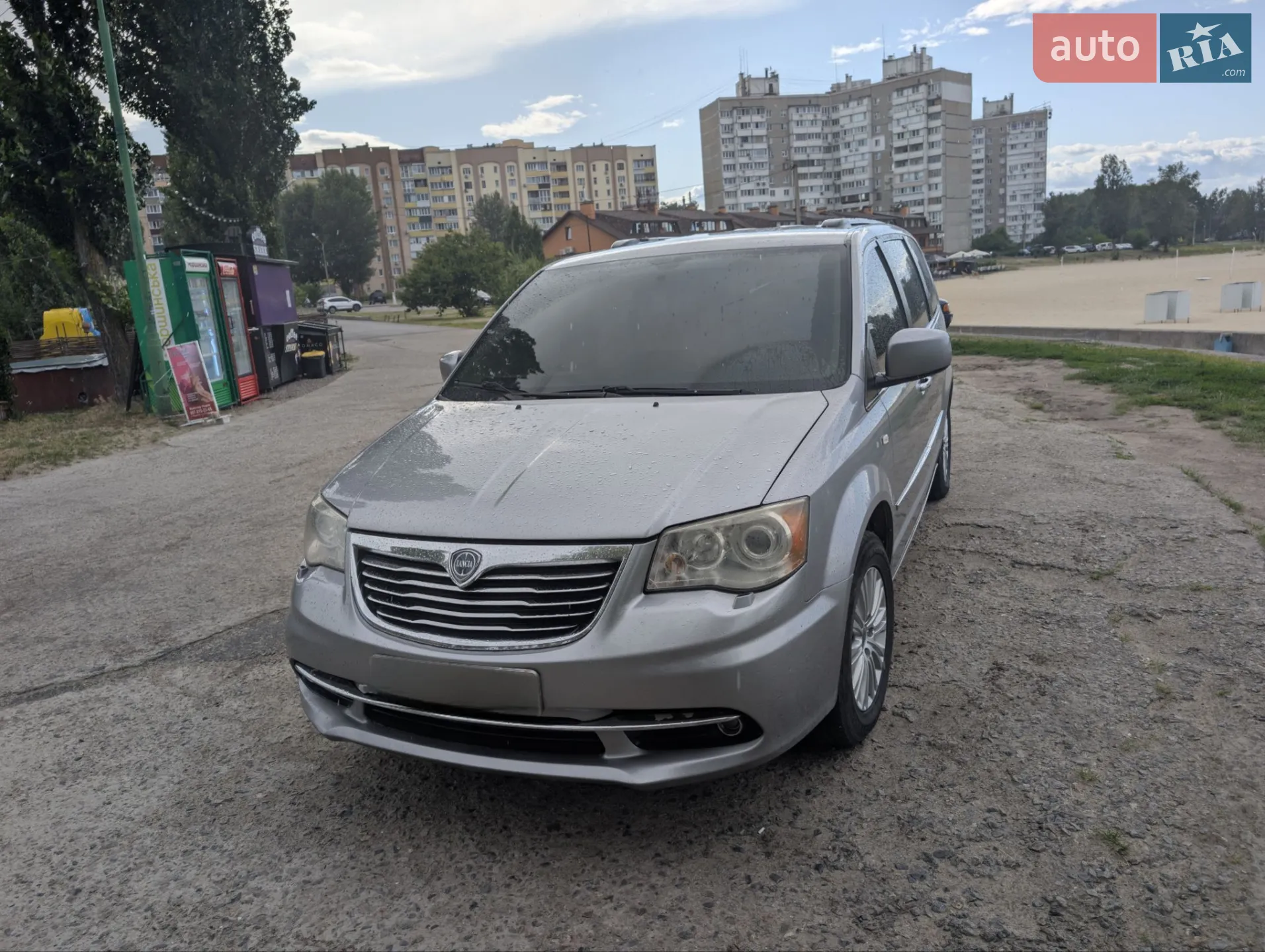 Lancia Voyager, 2013
