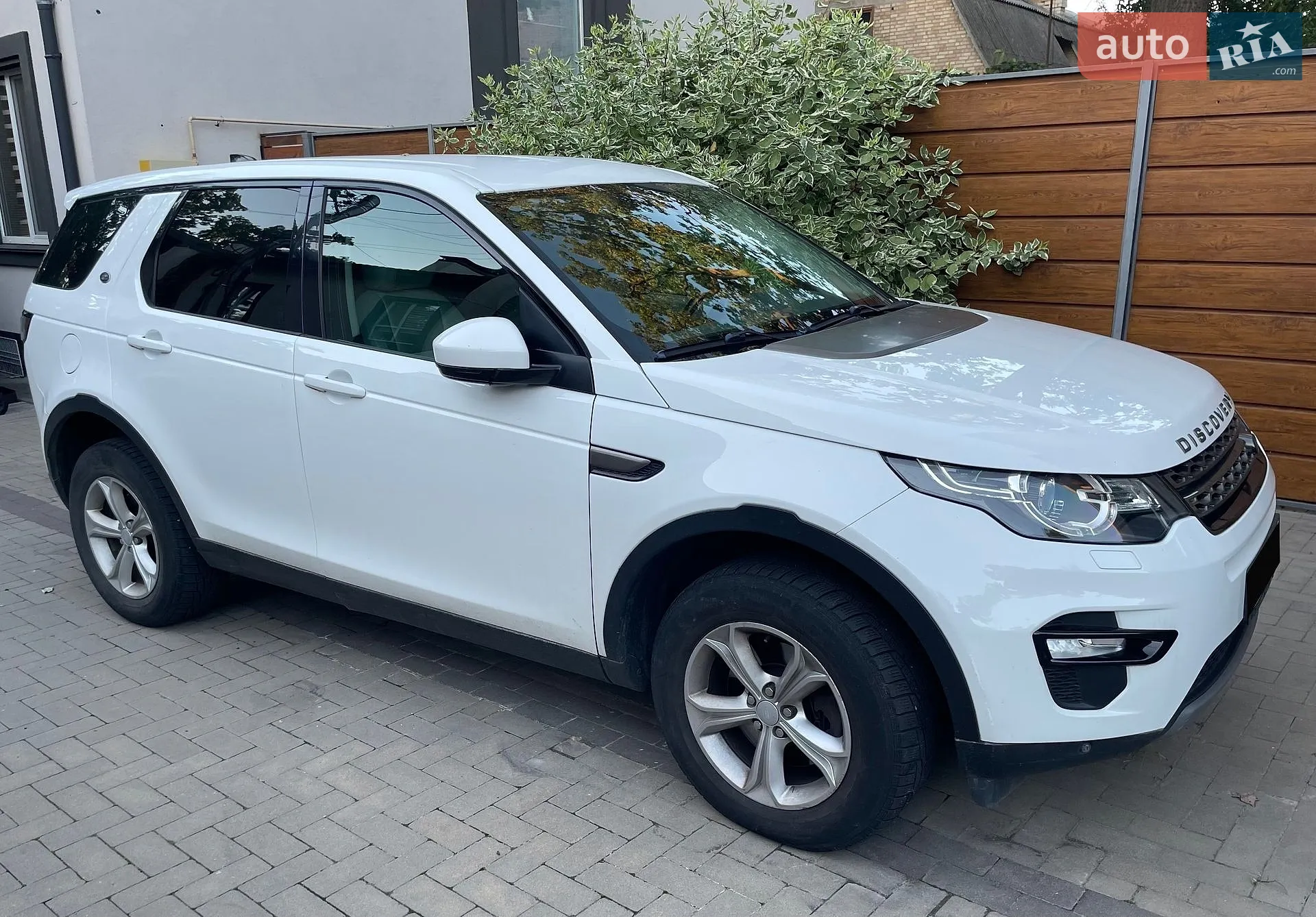Land Rover Discovery Sport, 2017