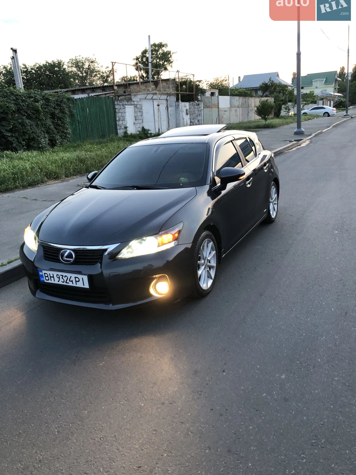 Lexus CT, 2011