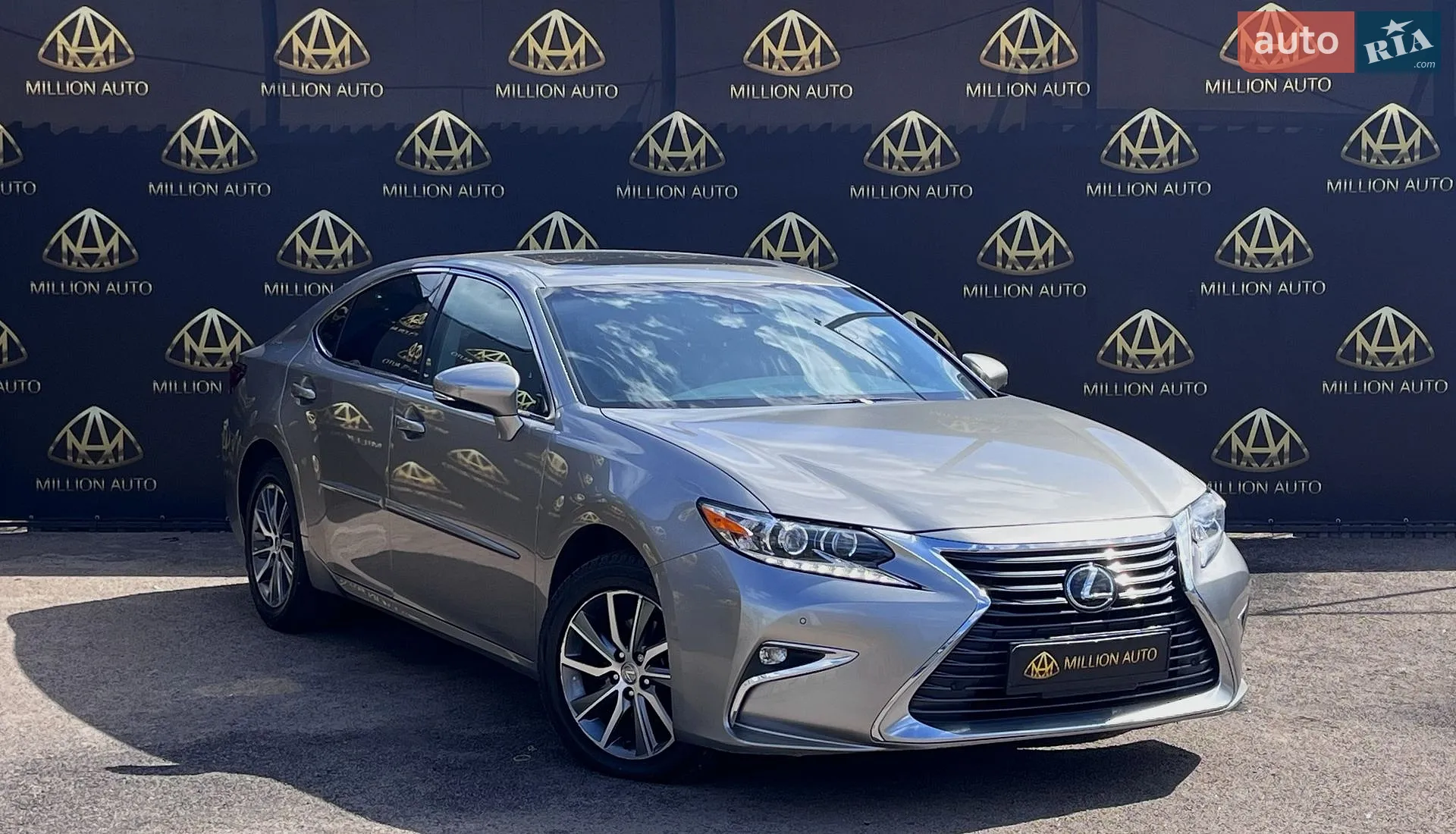 Lexus ES, 2018