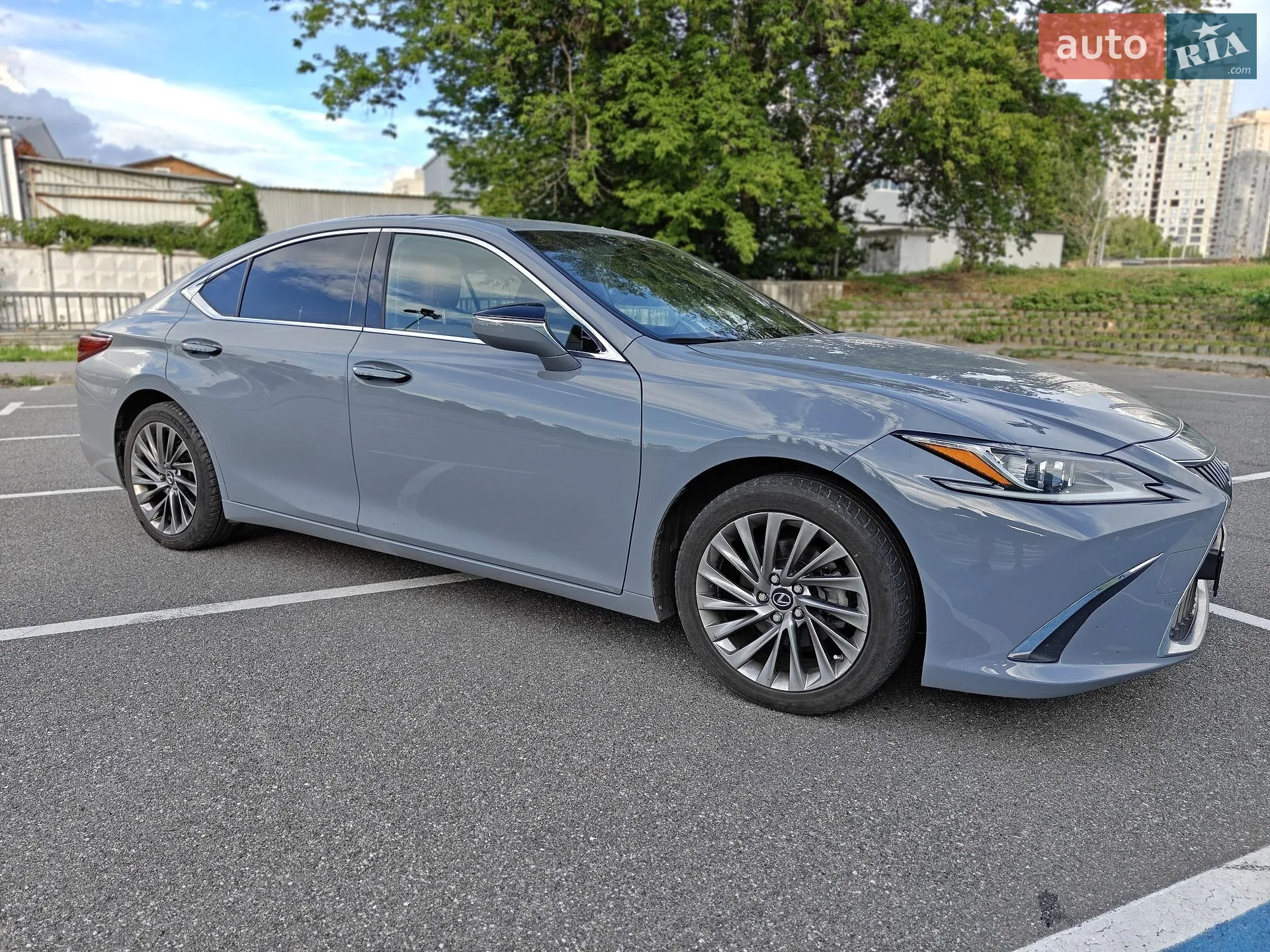 Lexus ES, 2021