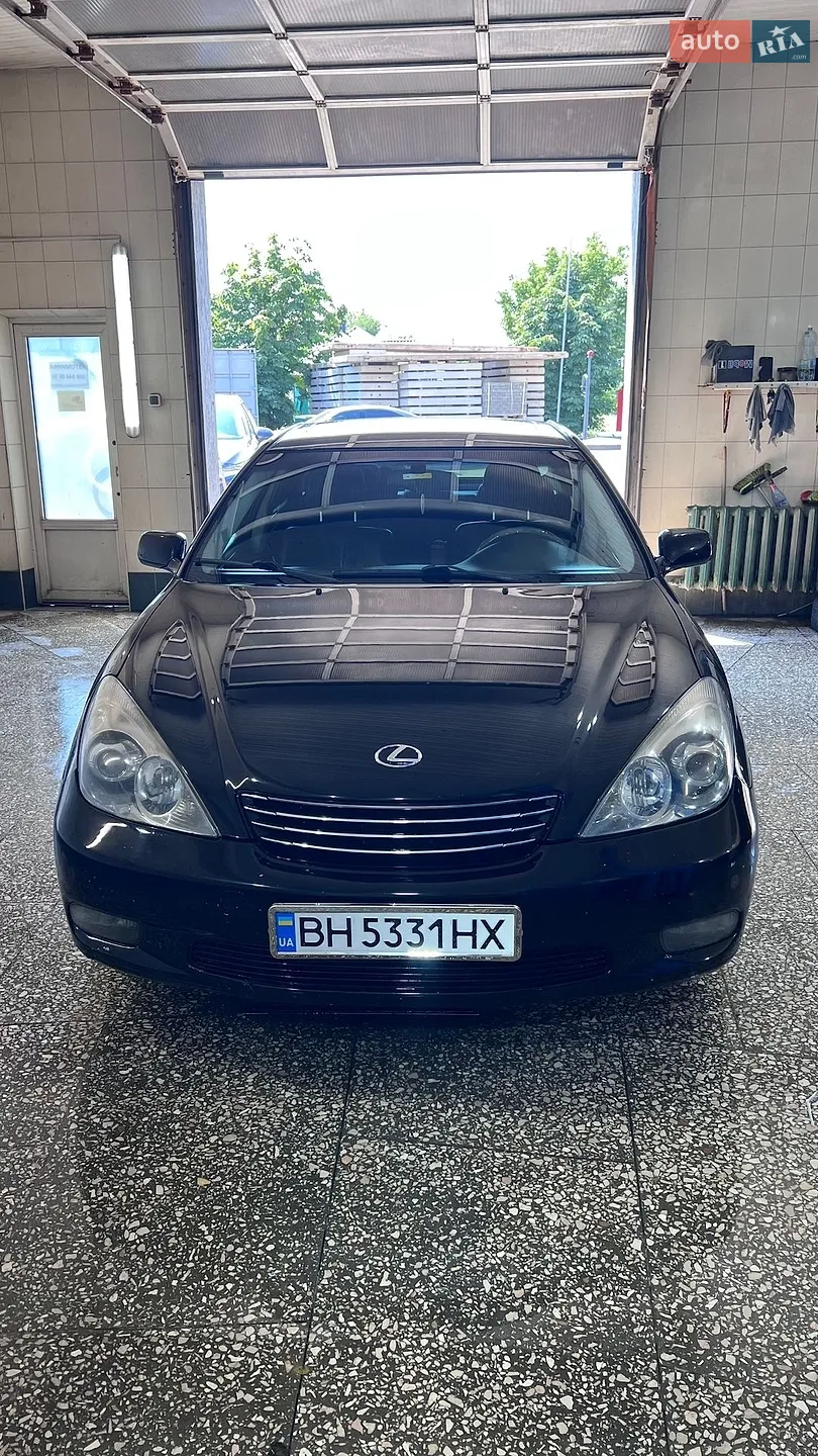 Lexus ES, 2002