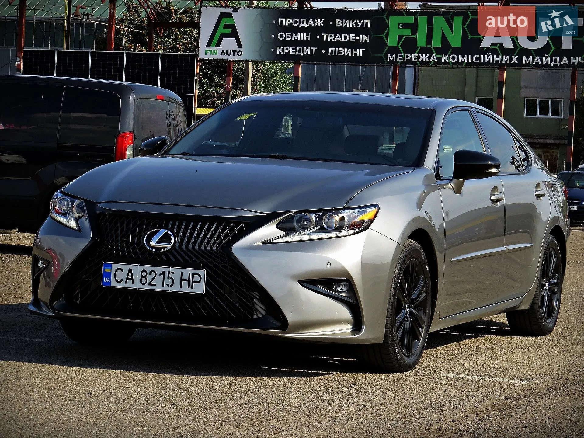 Lexus ES, 2014