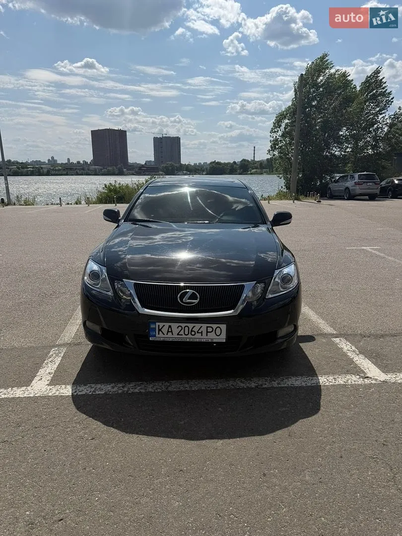 Lexus GS, 2010