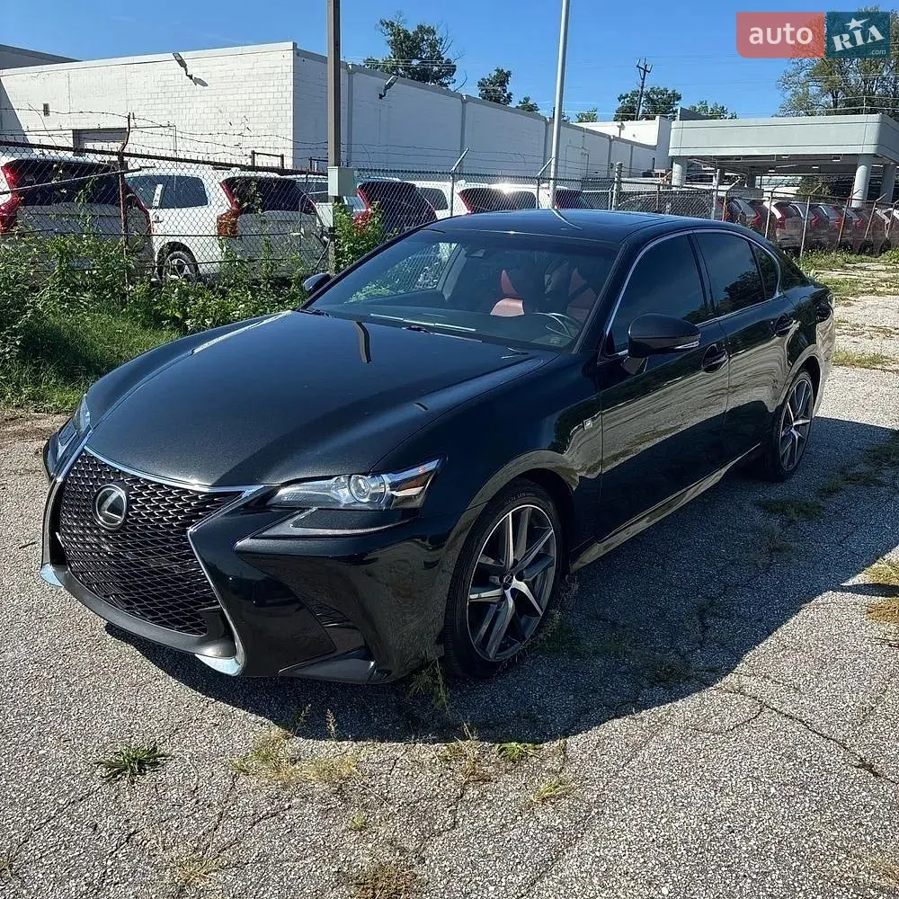 Lexus GS, 2015