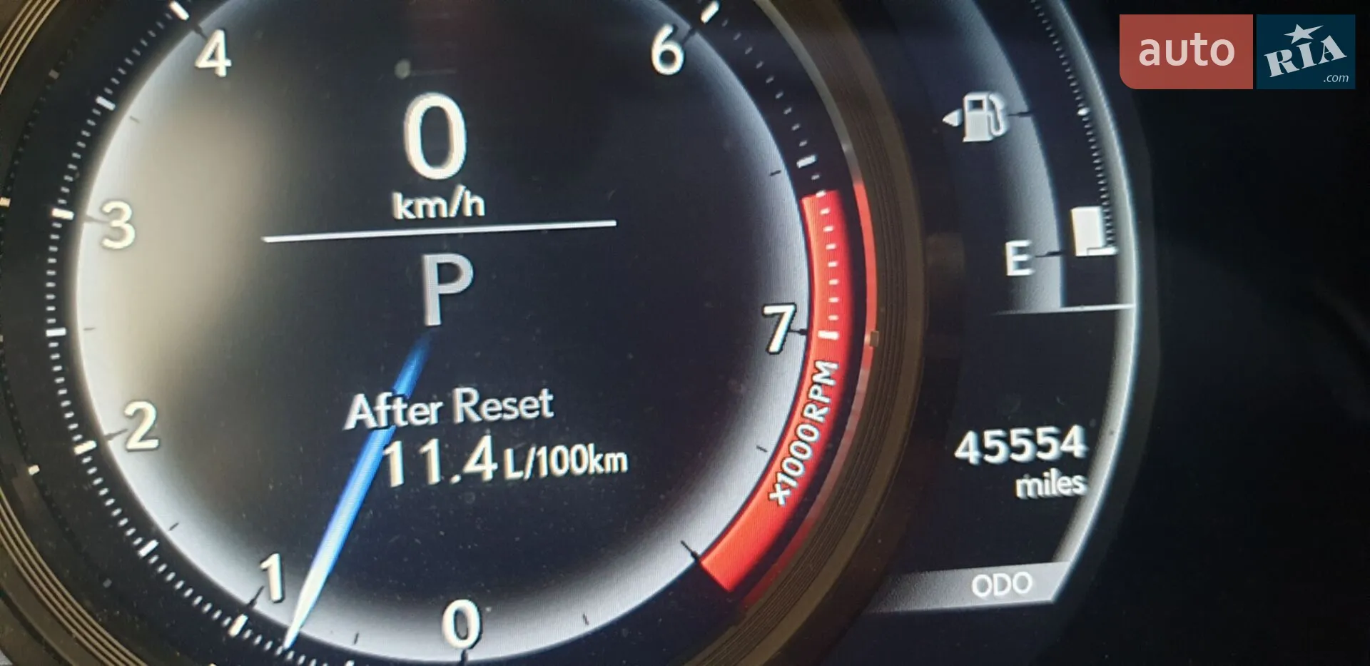 Lexus IS, 2013