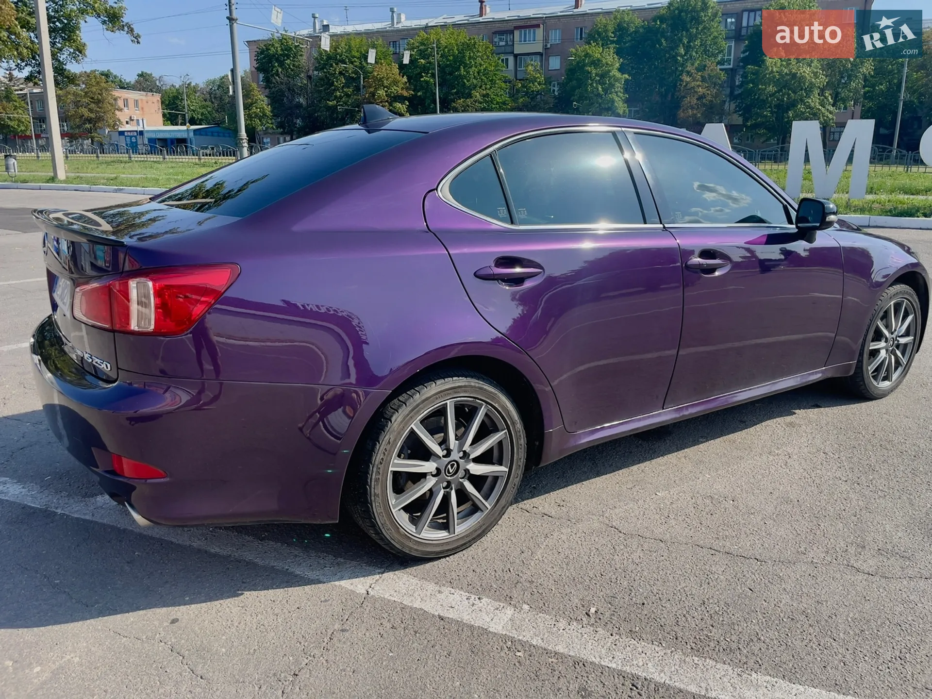 Lexus IS, 2012