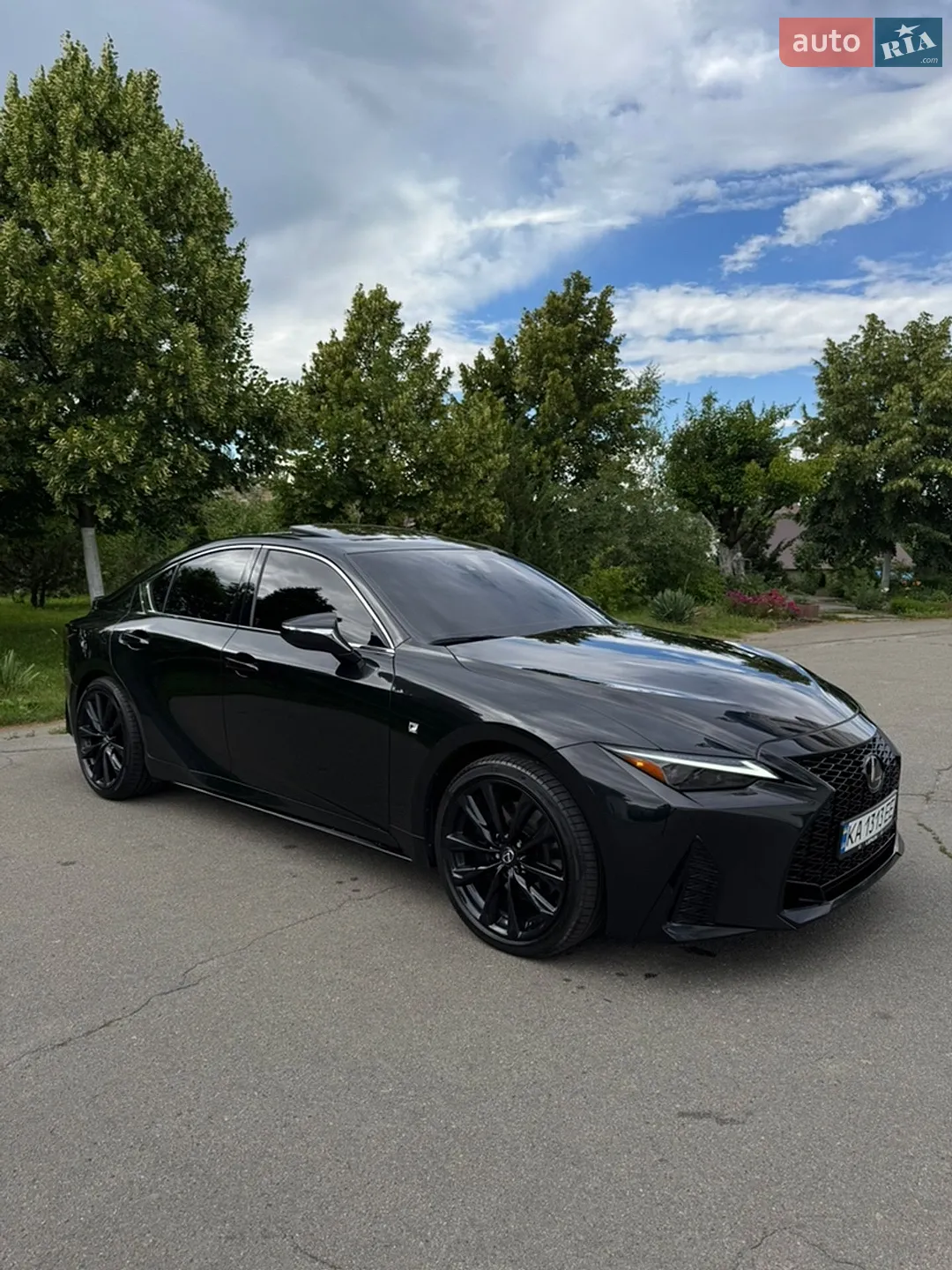 Lexus IS, 2024