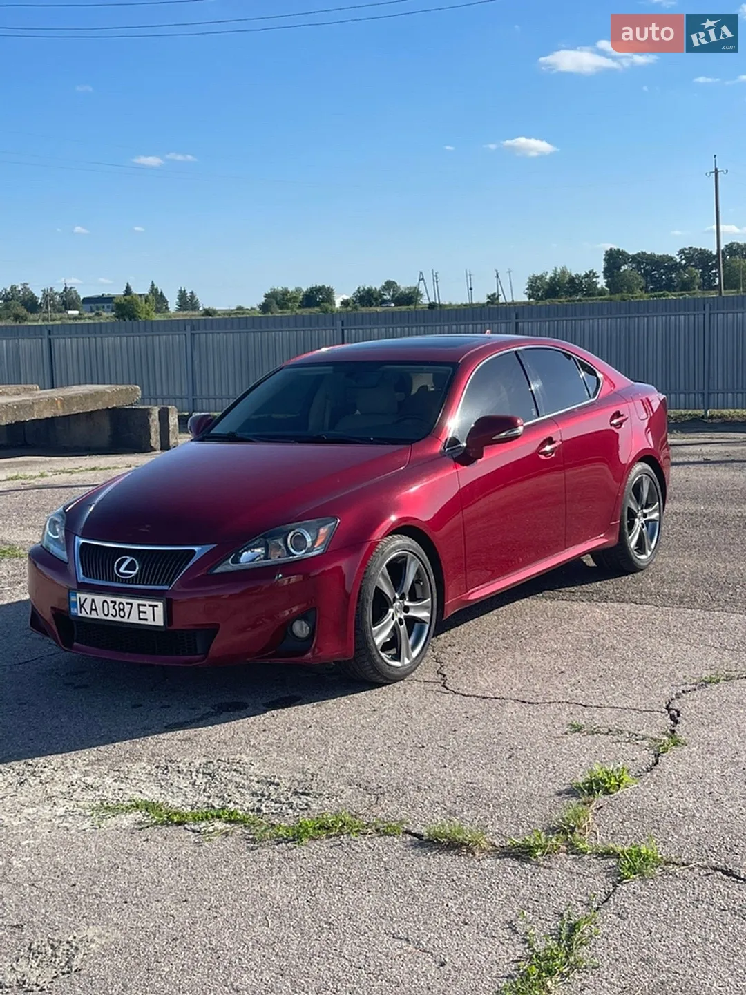 Lexus IS, 2012