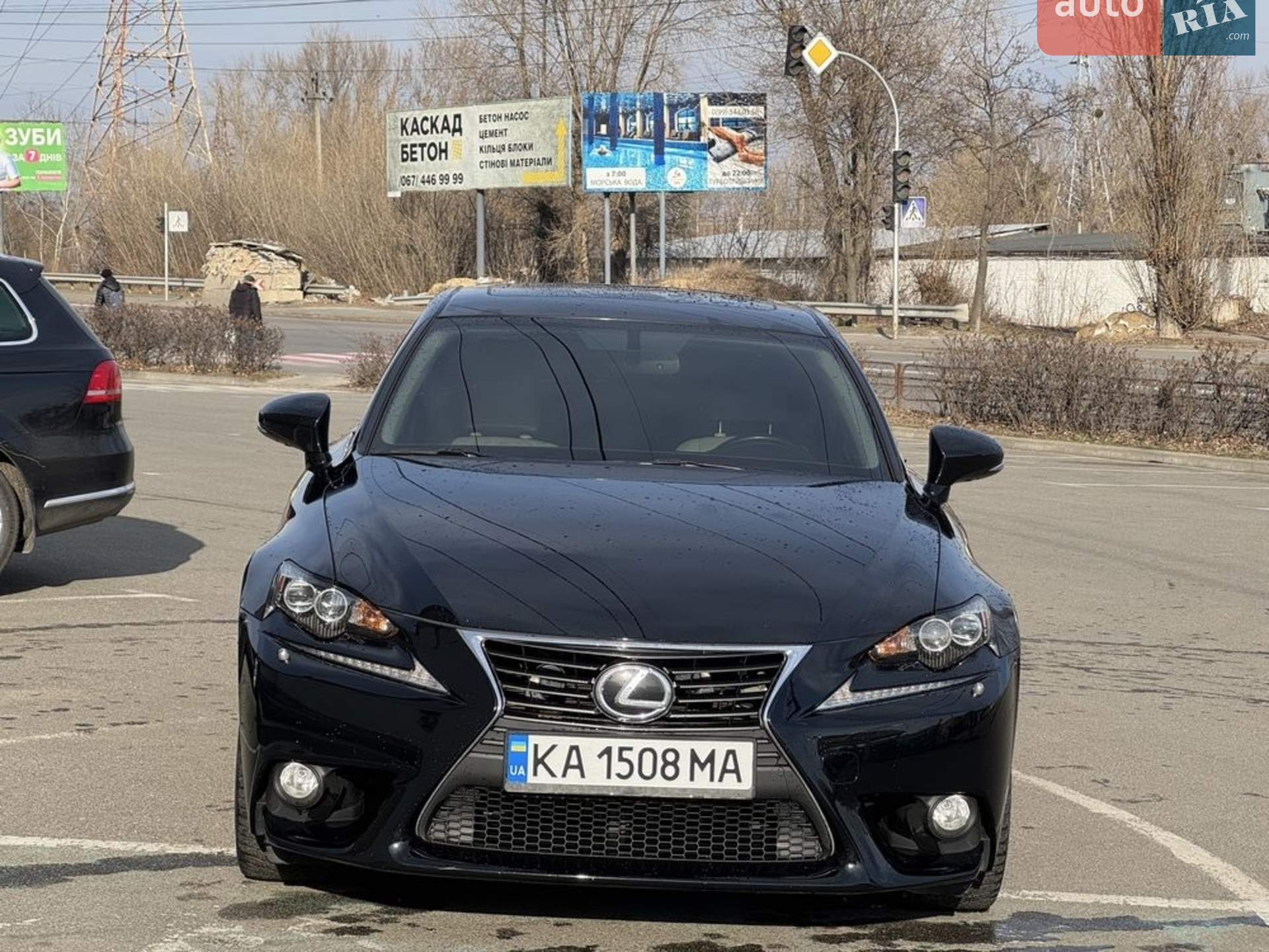 Lexus IS, 2013