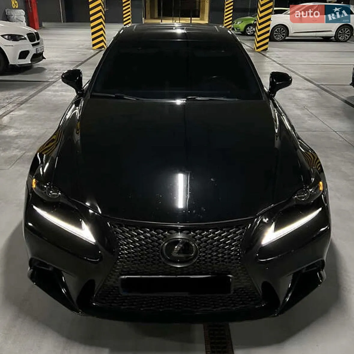 Lexus IS, 2015