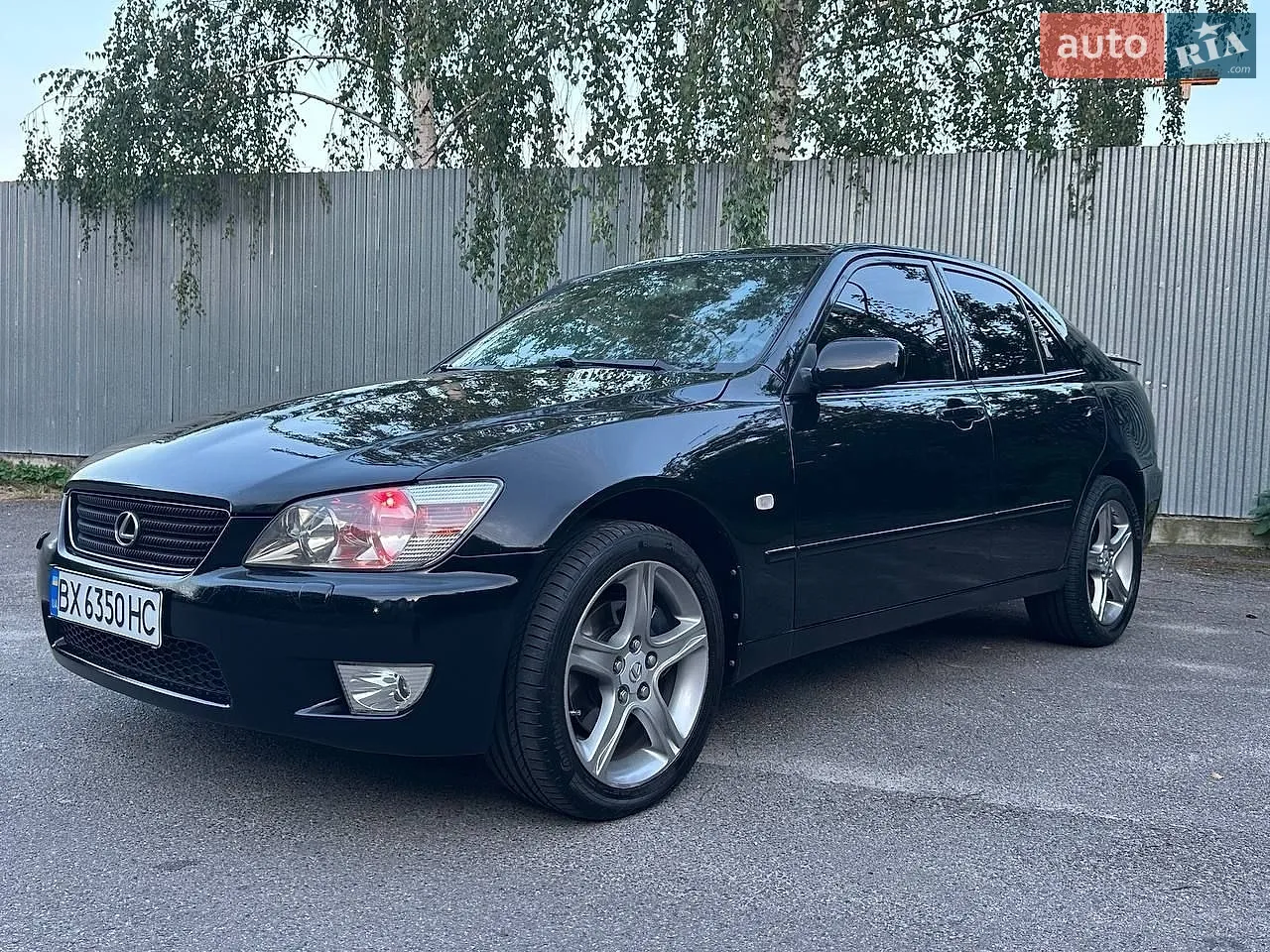 Lexus IS, 2000