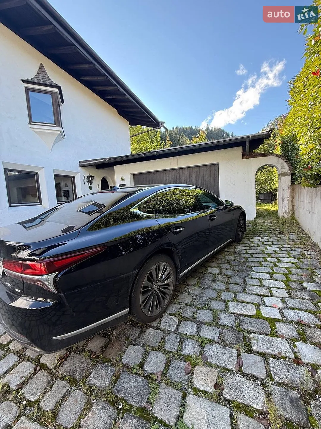 Lexus LS, 2018