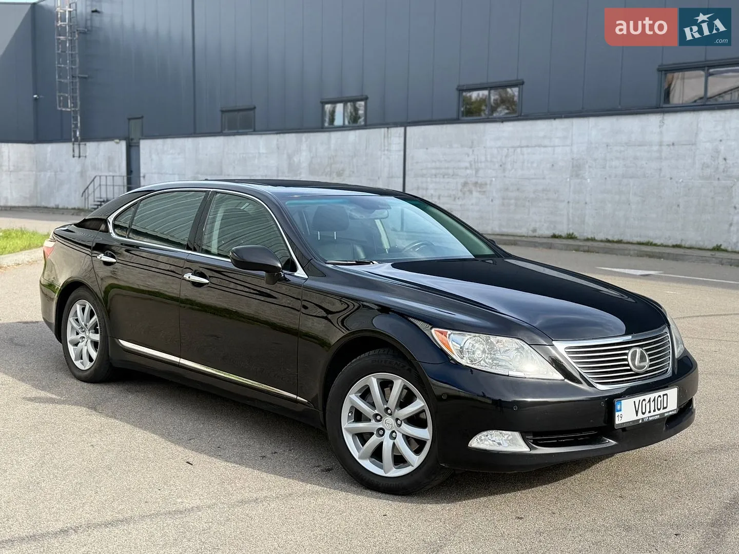 Lexus LS, 2008