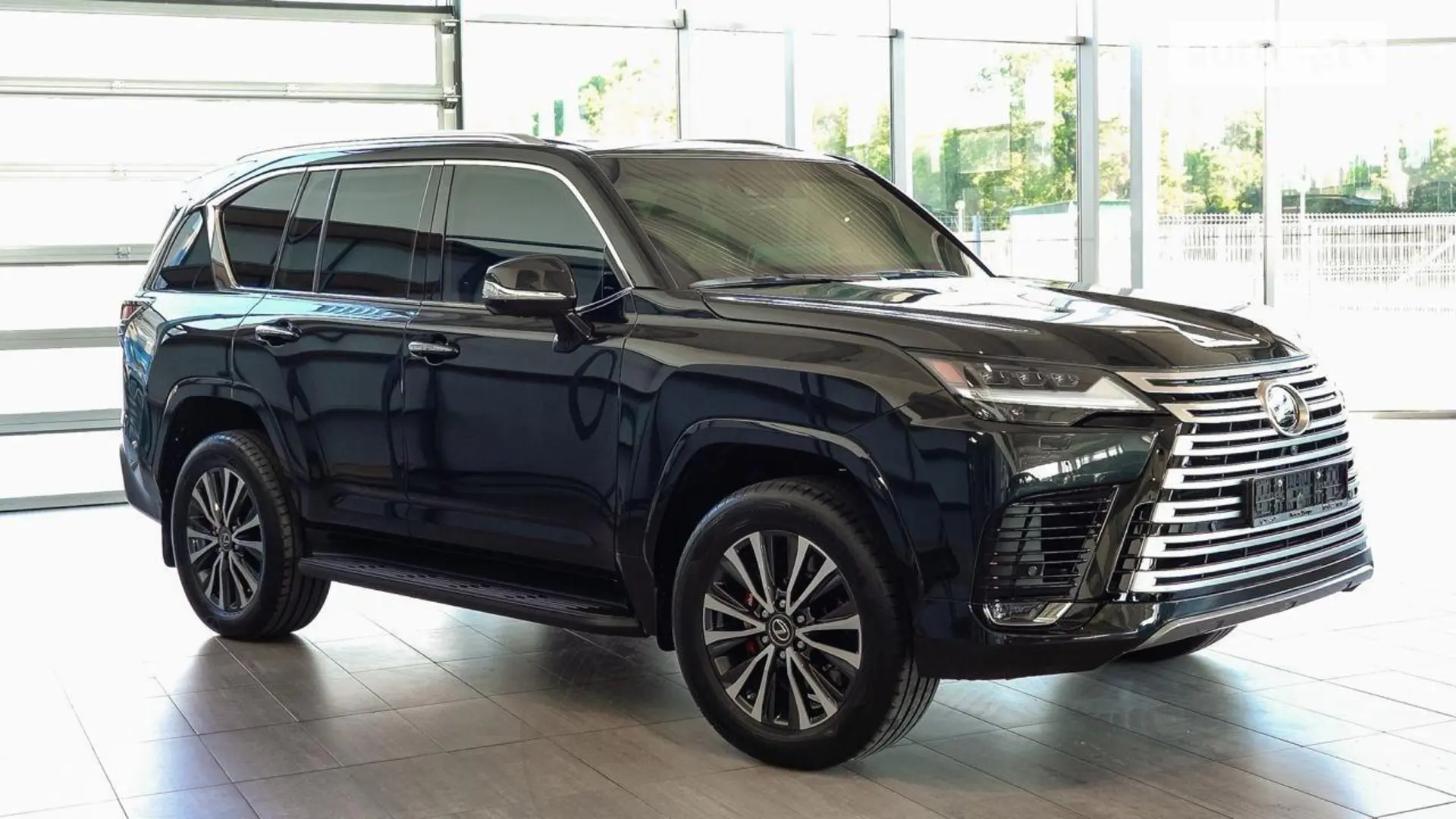 Lexus LX, 2024
