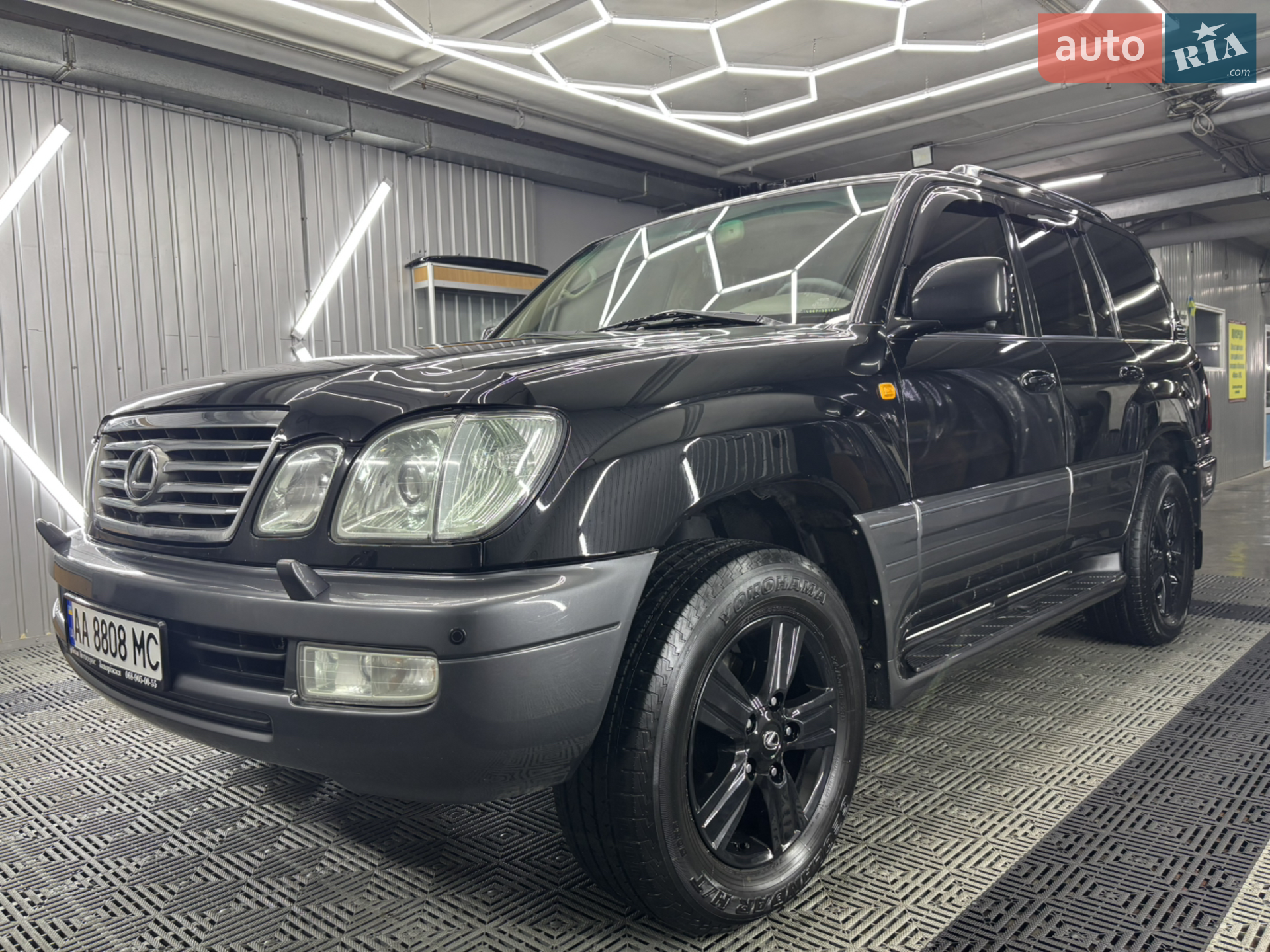 Lexus LX, 2007