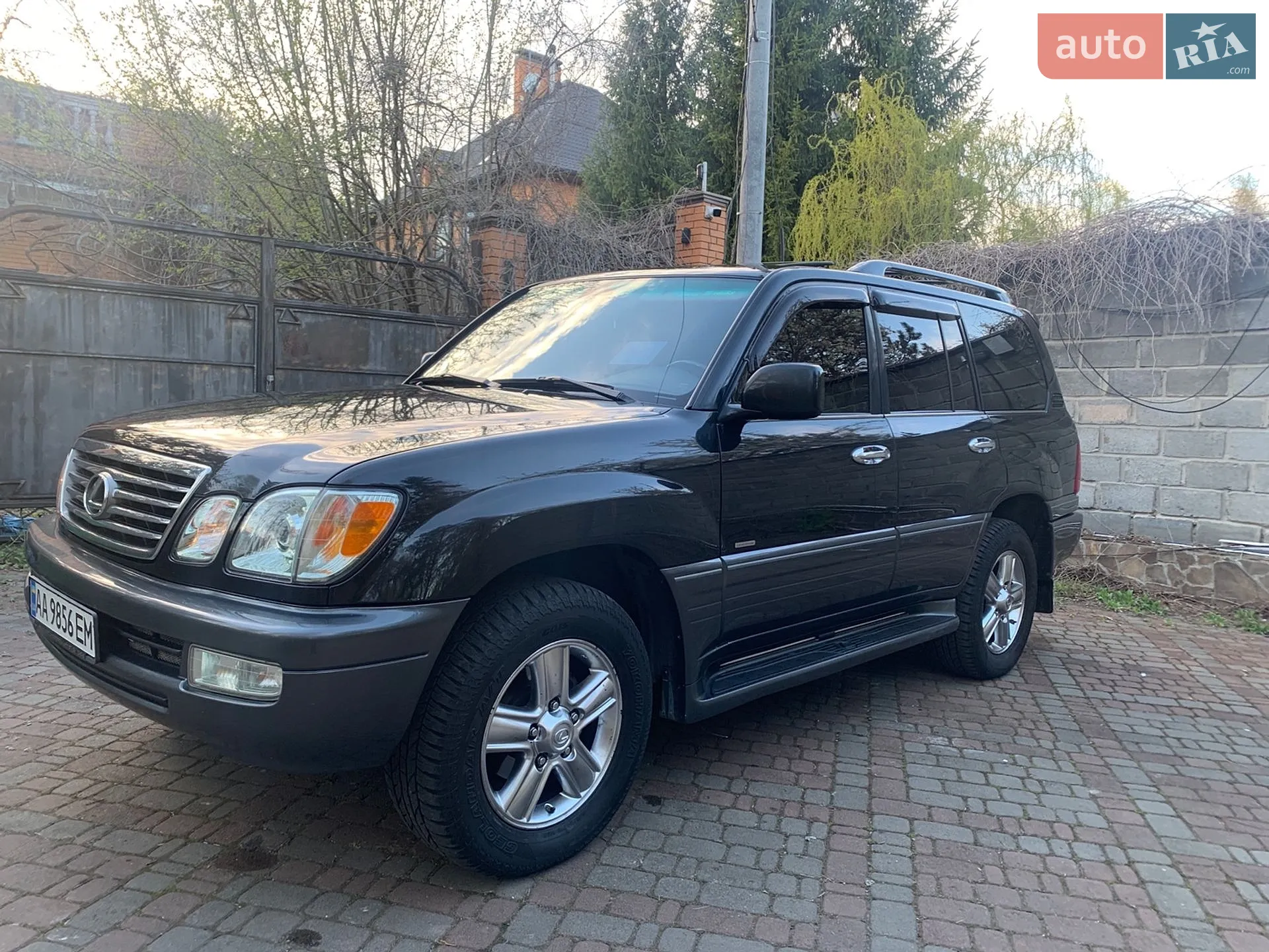 Lexus LX, 2007