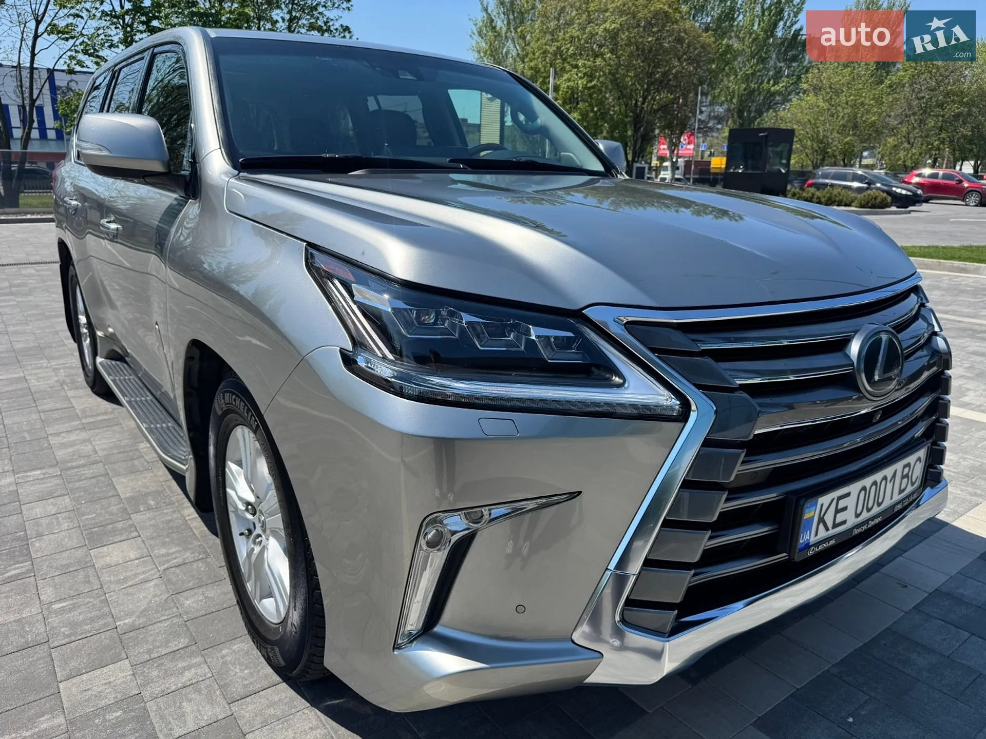Lexus LX, 2017