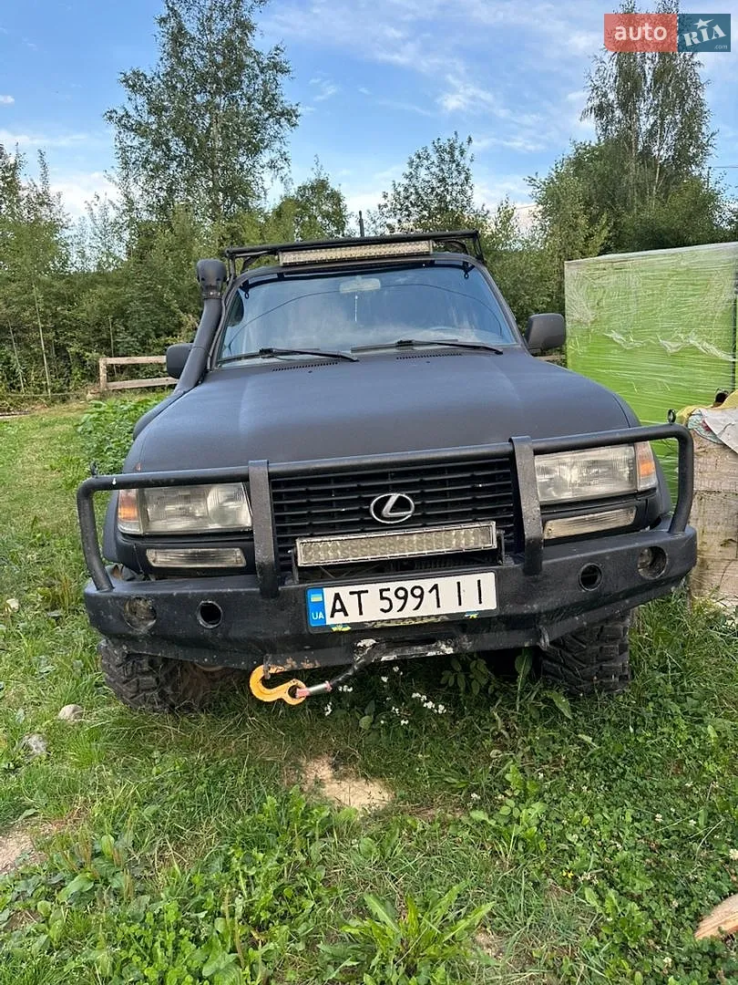 Lexus LX, 1996