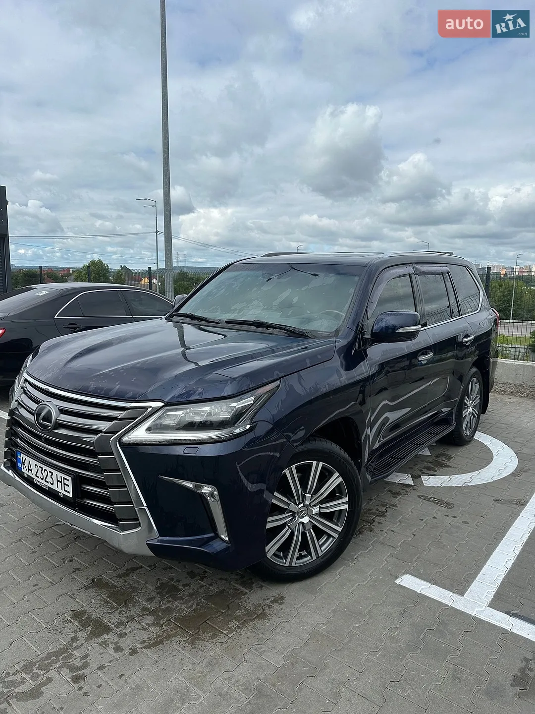 Lexus LX, 2017
