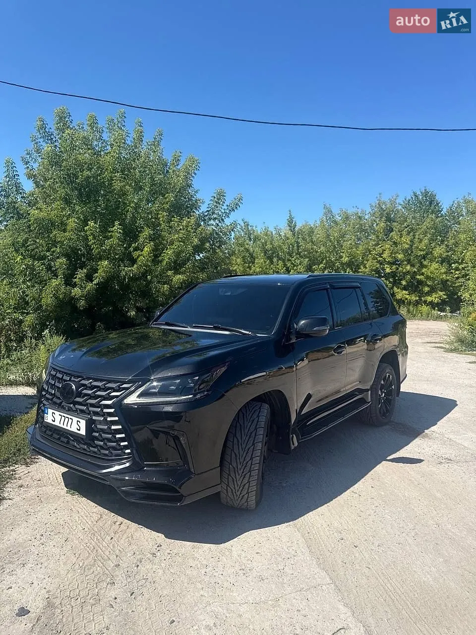 Lexus LX, 2020