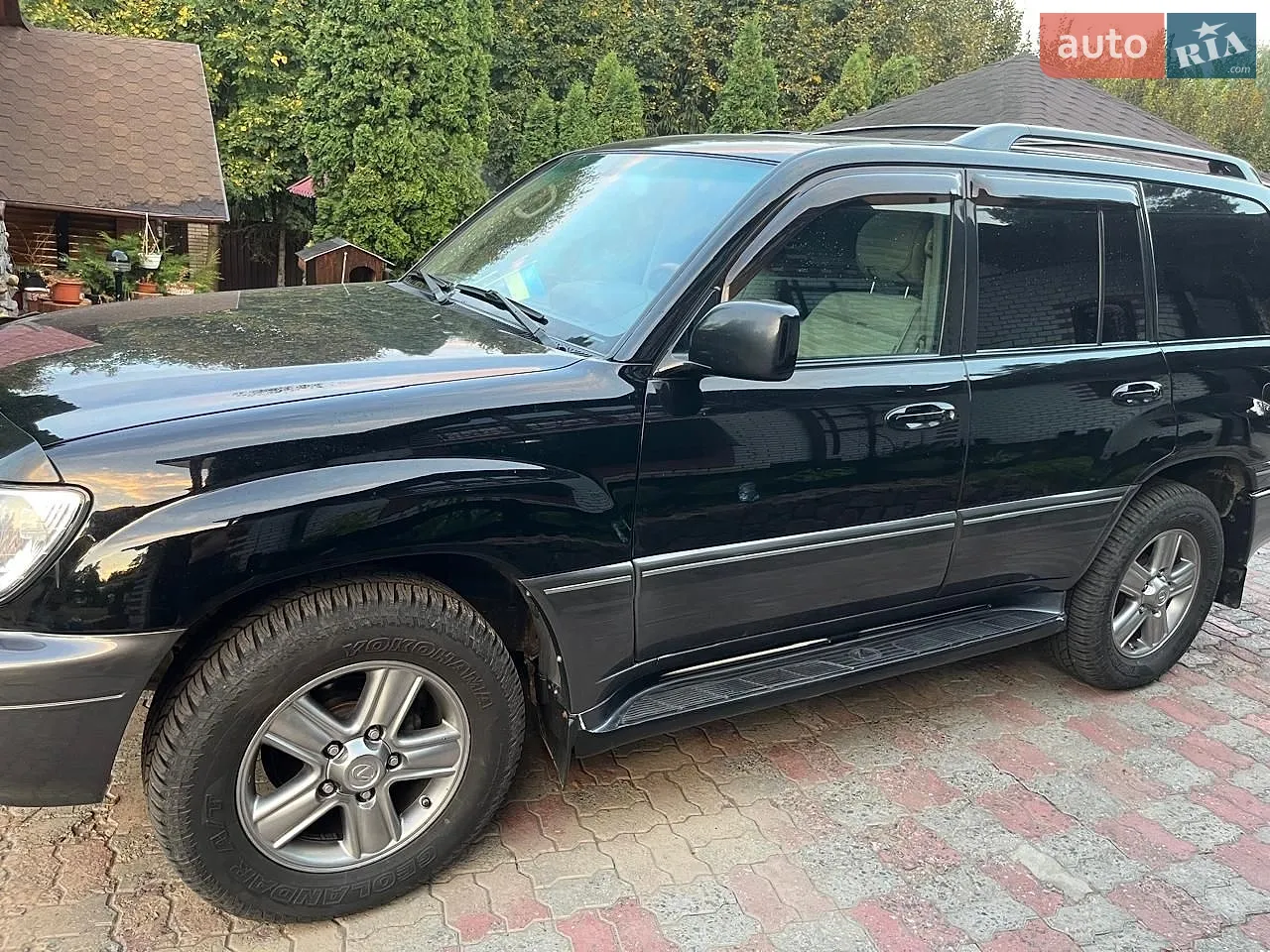 Lexus LX, 2006