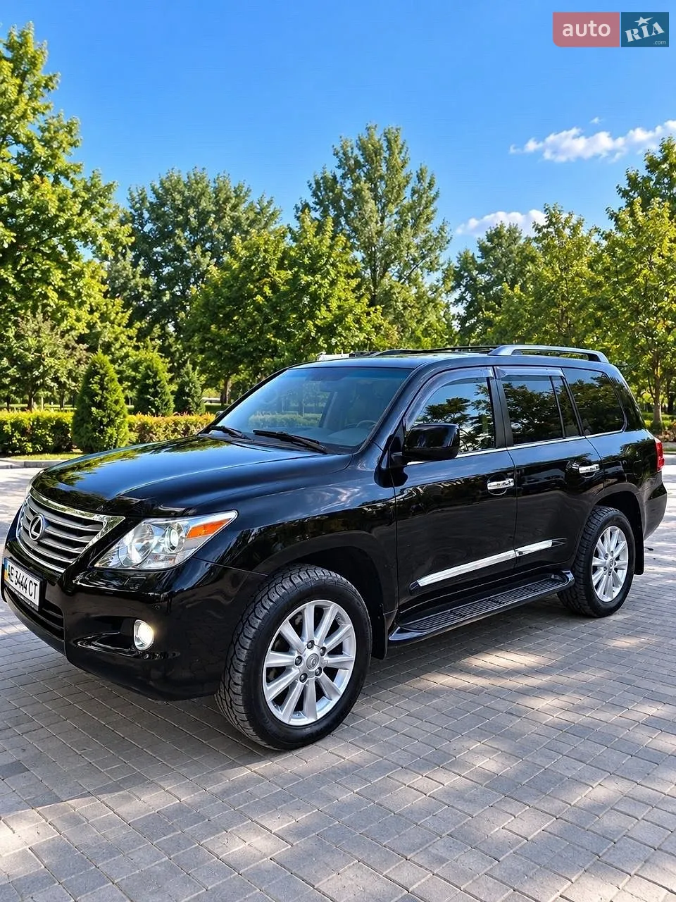 Lexus LX, 2008