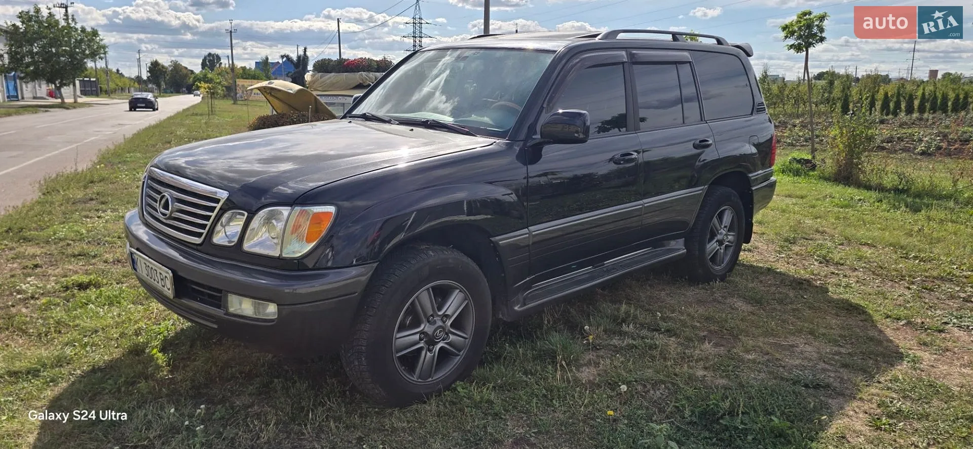 Lexus LX, 2005