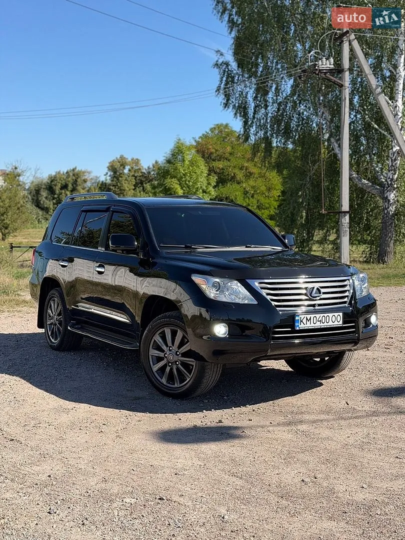 Lexus LX, 2008